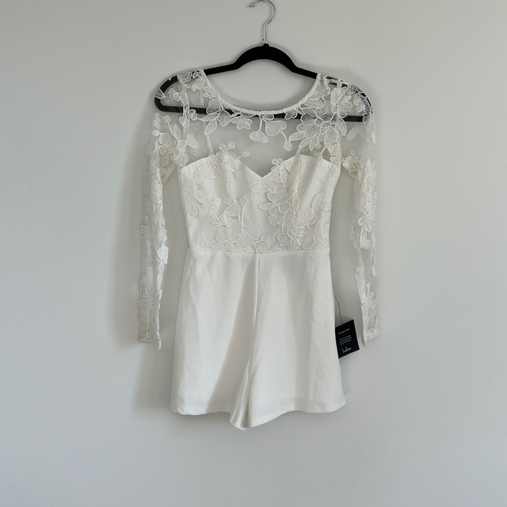 Lulus NWT white romper